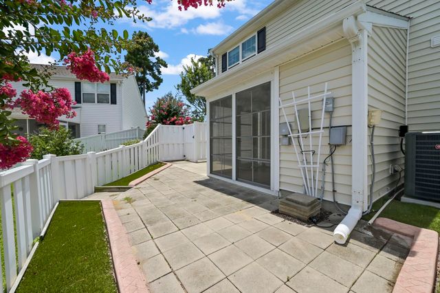 3550 Chestnut Dr, Myrtle Beach, SC 29577