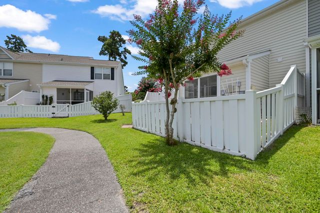 3550 Chestnut Dr, Myrtle Beach, SC 29577