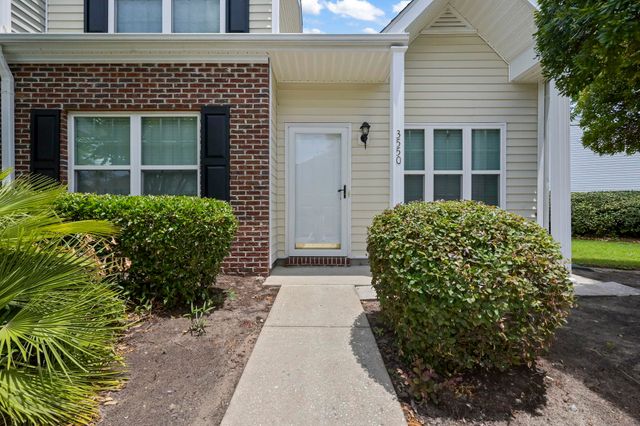 3550 Chestnut Dr, Myrtle Beach, SC 29577