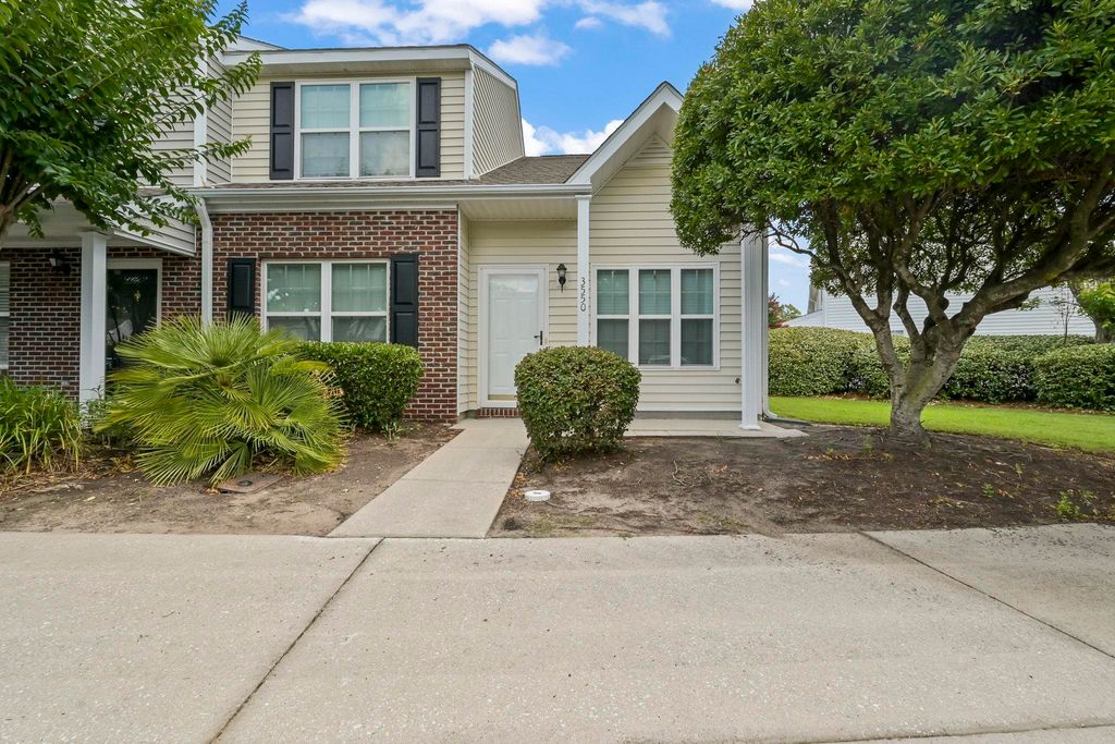 3550 Chestnut Dr, Myrtle Beach, SC 29577