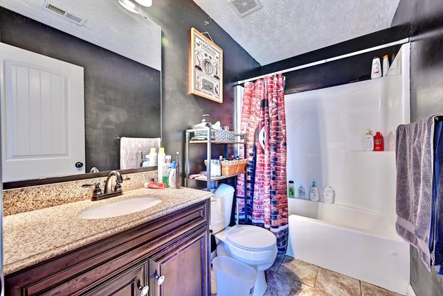 220 Ten Mile Drive, Dry Ridge, KY 41035