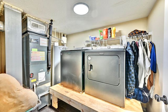 220 Ten Mile Drive, Dry Ridge, KY 41035