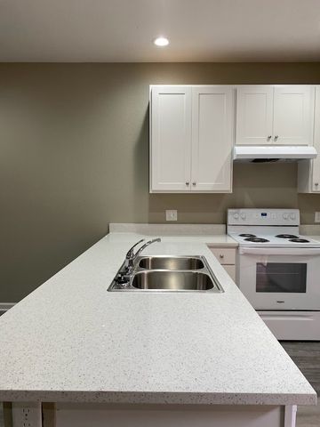 1305 West Villa Maria Road D103, Bryan, TX 77801