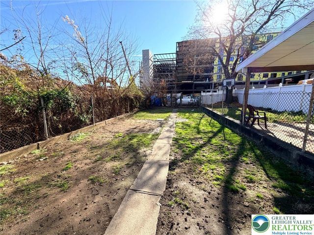 18 West liberty, Allentown City, PA 18102