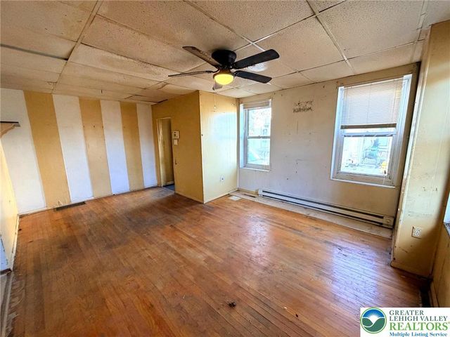 18 West liberty, Allentown City, PA 18102