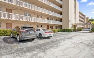 218 NE 12th Ave 302, Hallandale Beach, FL 33009