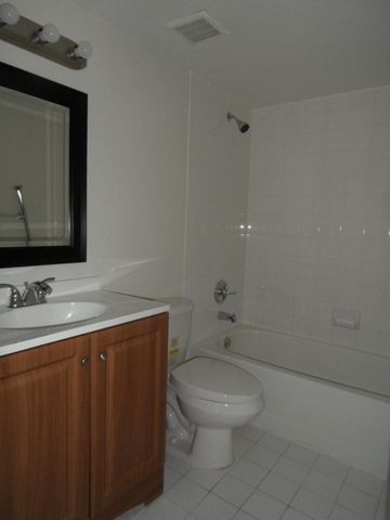 10773 CLEARY Boulevard 110, Plantation, FL 33324
