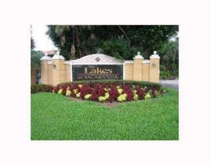 10773 CLEARY Boulevard 110, Plantation, FL 33324
