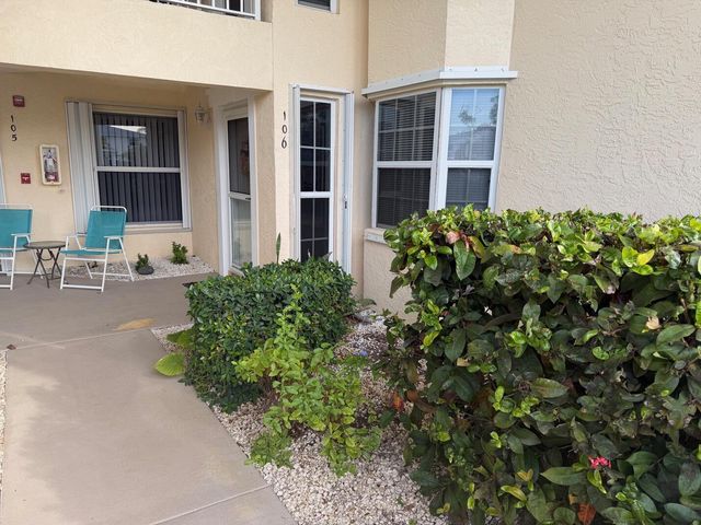 670 E Lake Jasmine Circle 106, Vero Beach, FL 32962