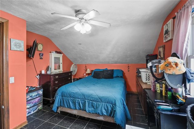 56 Henrietta Street, Providence, RI 02904