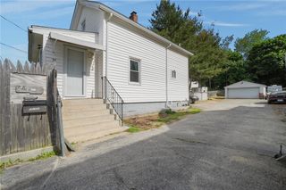 56 Henrietta Street, Providence, RI 02904