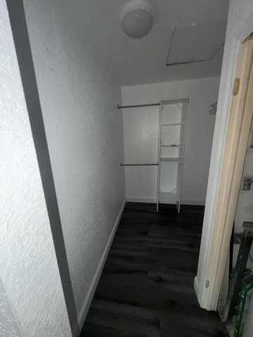 9804 NW 37th Street 3e, Sunrise, FL 33351