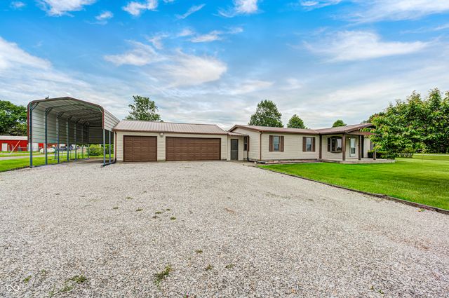 9405 N County Road 150 E, Pittsboro, IN 46167