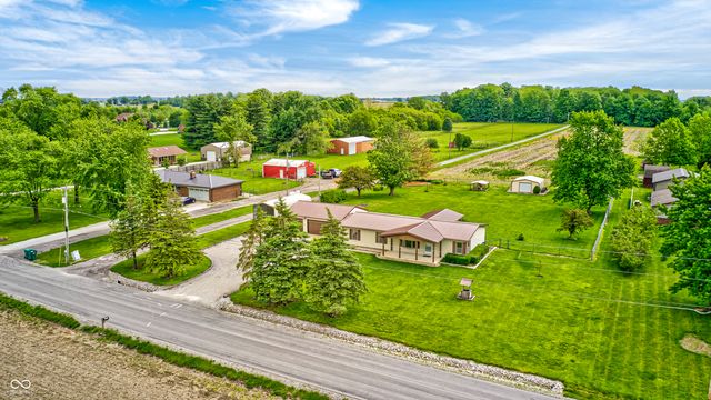 9405 N County Road 150 E, Pittsboro, IN 46167