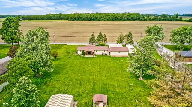 9405 N County Road 150 E, Pittsboro, IN 46167