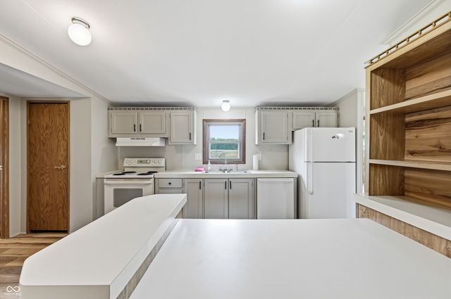 9405 N County Road 150 E, Pittsboro, IN 46167