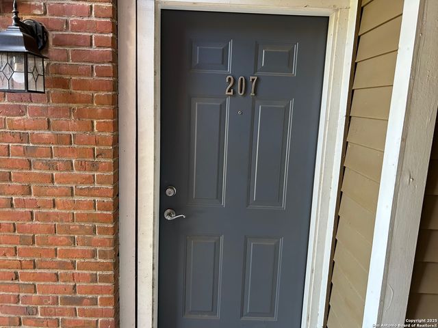 13130 Blanco Rd Apt 207, San Antonio, TX 78216