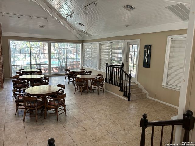 13130 Blanco Rd Apt 207, San Antonio, TX 78216