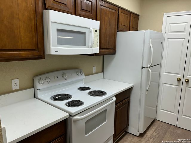 13130 Blanco Rd Apt 207, San Antonio, TX 78216