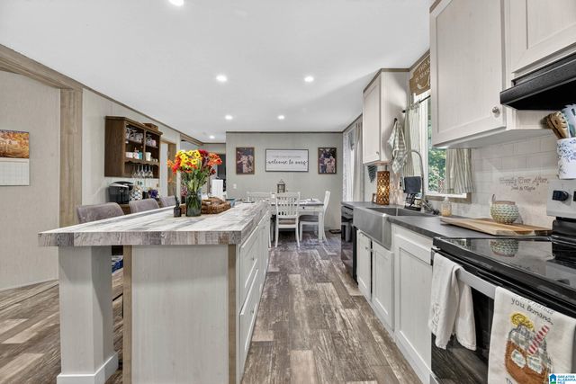 70 COUNTY ROAD 358, Clanton, AL 35045