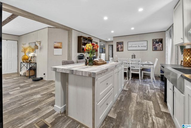 70 COUNTY ROAD 358, Clanton, AL 35045