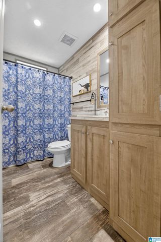 70 COUNTY ROAD 358, Clanton, AL 35045