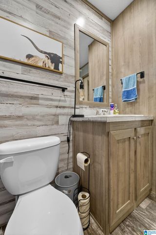 70 COUNTY ROAD 358, Clanton, AL 35045