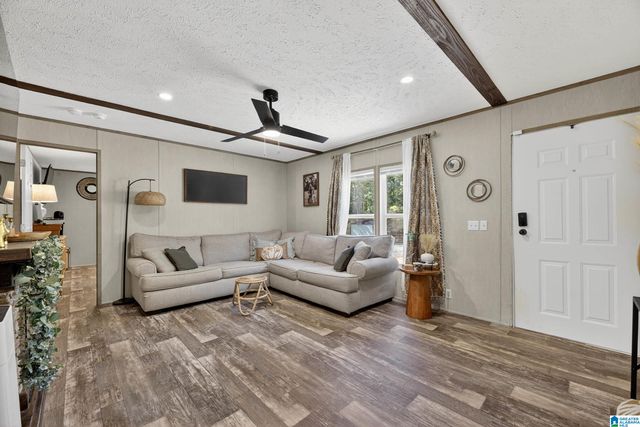 70 COUNTY ROAD 358, Clanton, AL 35045