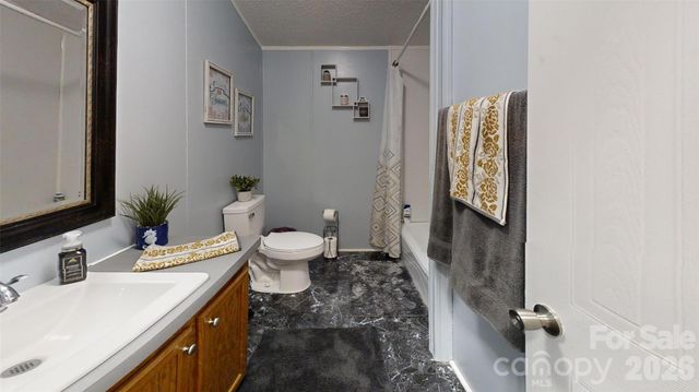4634 Asbury Church Road, Lincolnton, NC 28092