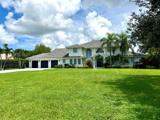 15395 Hawker Lane, Wellington, FL 33414