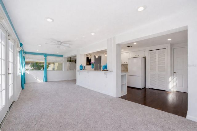 2589 REDWOOD CIRCLE, Clearwater, FL 33763