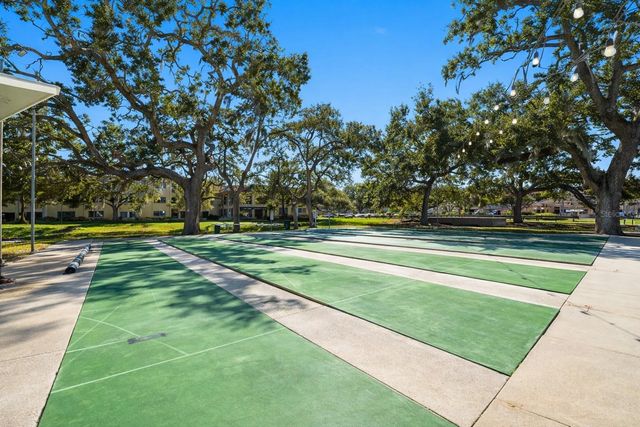 2589 REDWOOD CIRCLE, Clearwater, FL 33763