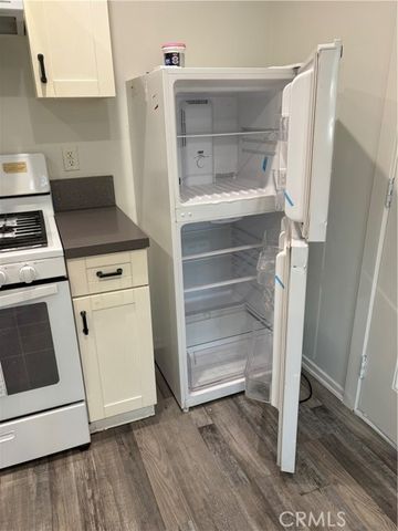 14674 Rex Street, Sylmar (los Angeles), CA 91342