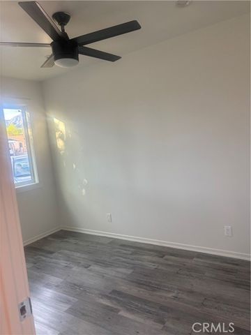 14674 Rex Street, Sylmar (los Angeles), CA 91342