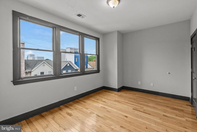 1805 N 18TH ST, Philadelphia, PA 19121