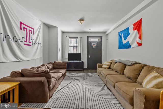 1805 N 18TH ST, Philadelphia, PA 19121