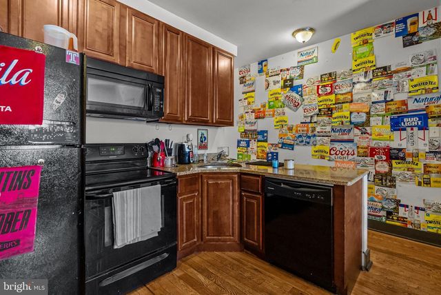 1805 N 18TH ST, Philadelphia, PA 19121