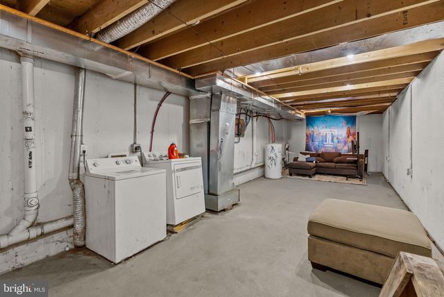 1805 N 18TH ST, Philadelphia, PA 19121