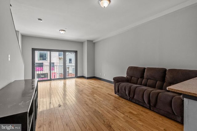 1805 N 18TH ST, Philadelphia, PA 19121