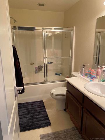 64 Via Sovana, Santee, CA 92071