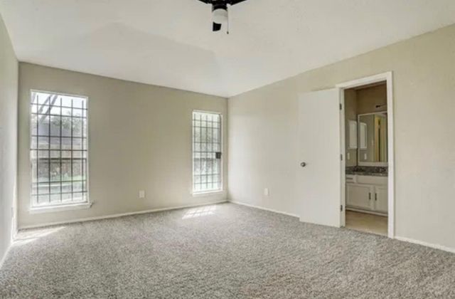 2335 Morning Meadow Drive, Missouri City, TX 77489