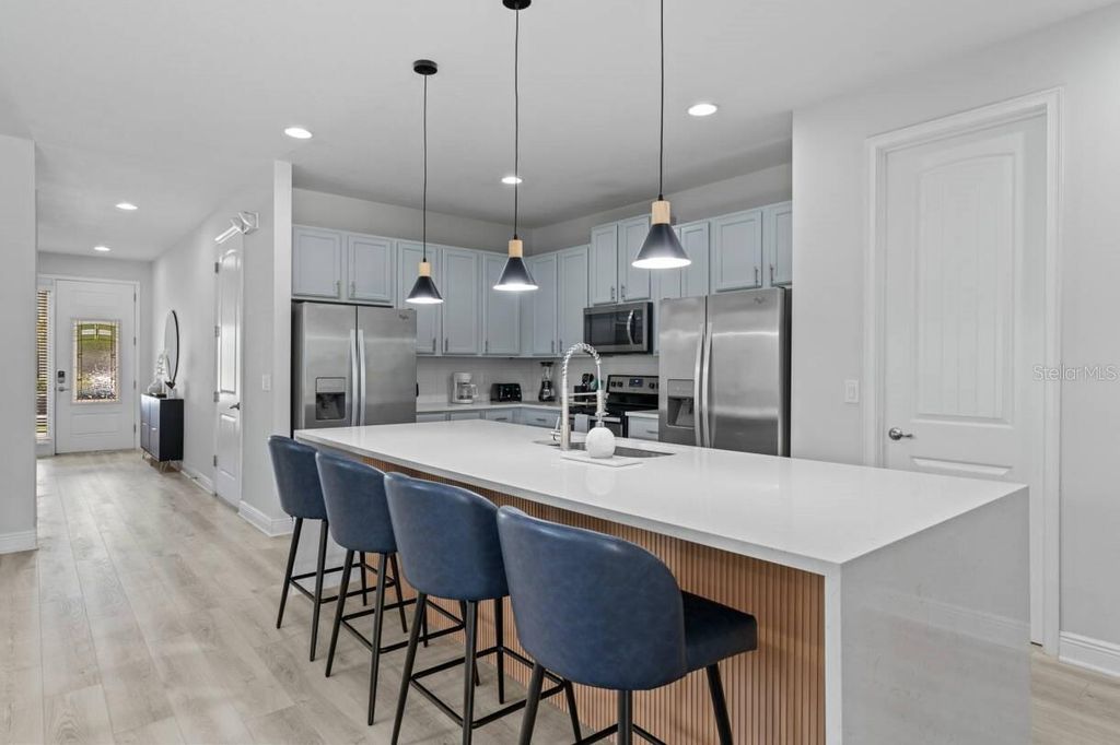 Image 6 of property listing at 451 BURMA STREET, Kissimmee, FL 34747