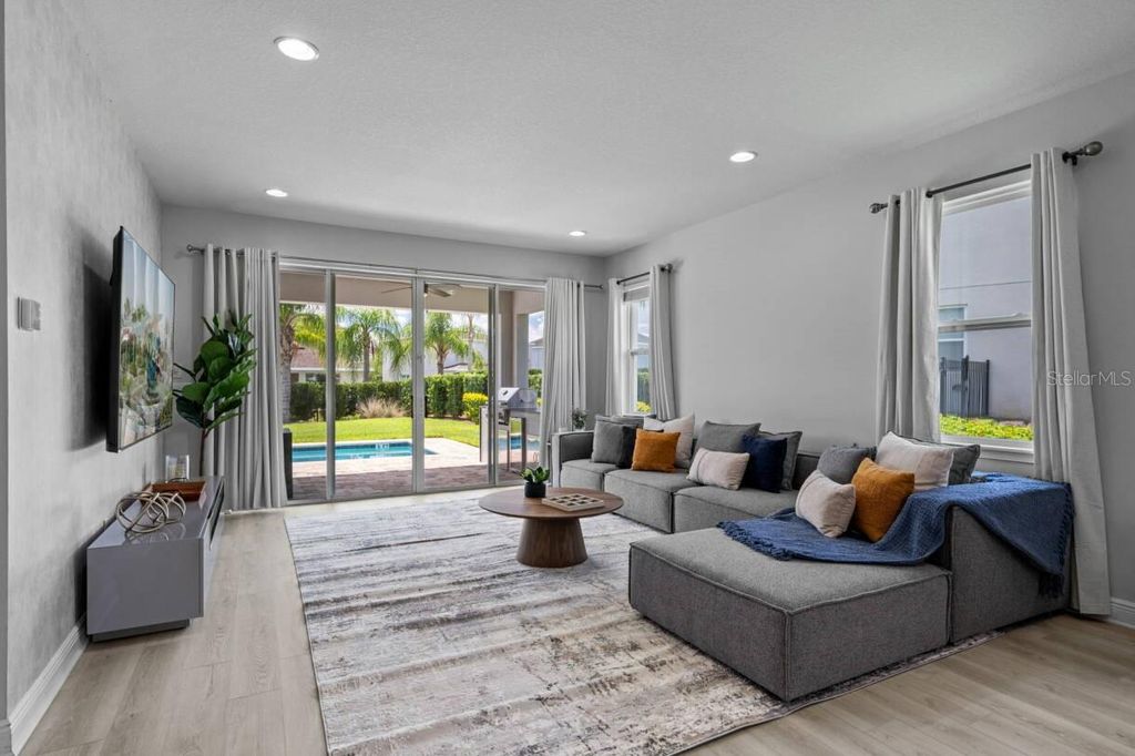 Image 10 of property listing at 451 BURMA STREET, Kissimmee, FL 34747