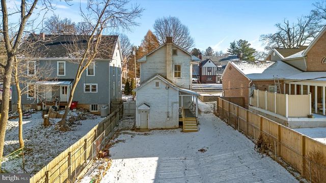 412 S SAMUEL ST, Charles Town, WV 25414