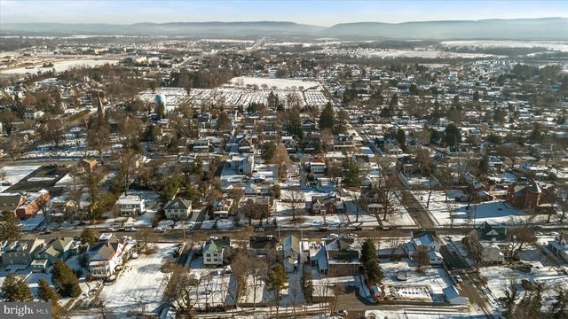 412 S SAMUEL ST, Charles Town, WV 25414