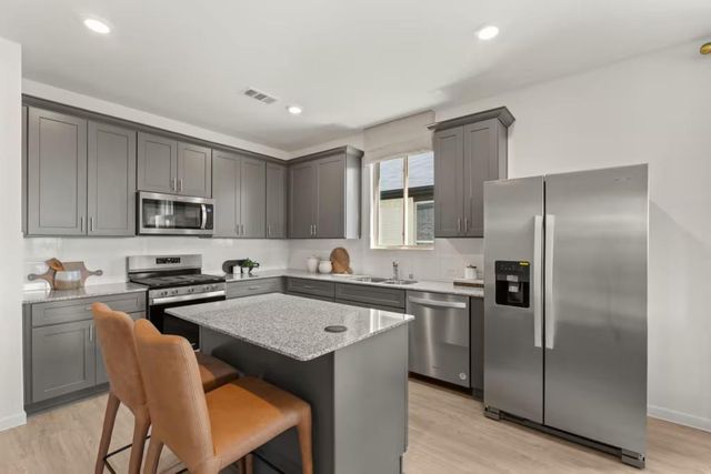 368 Kapok ST, Buda, TX 78610