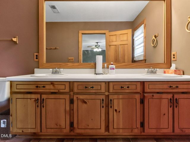 9759b Cleveland Road, Clayton, NC 27520