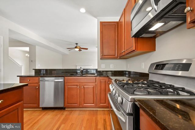 20 MANORWOOD DR, Fredericksburg, VA 22406