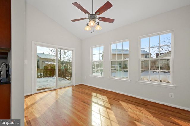 20 MANORWOOD DR, Fredericksburg, VA 22406