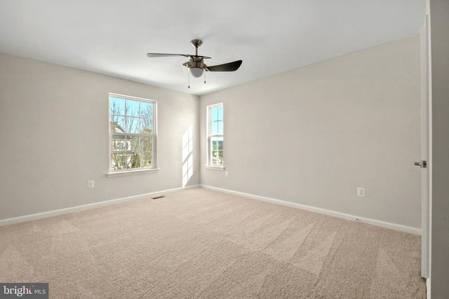 20 MANORWOOD DR, Fredericksburg, VA 22406